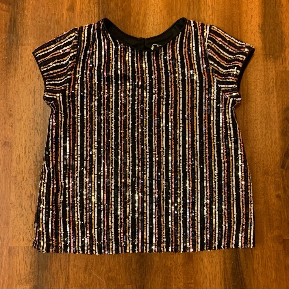 Art Class Small 6/ 6X Black and Gold Sequin Top with Stripes Lined Keyhole Back